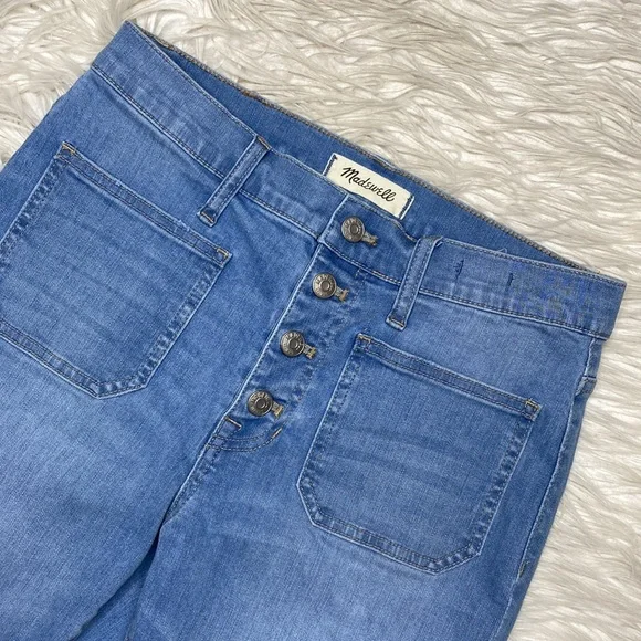 Cali Demi-Boot Jeans in Quince Wash: Button-Front Edition - Picture 7 of 8